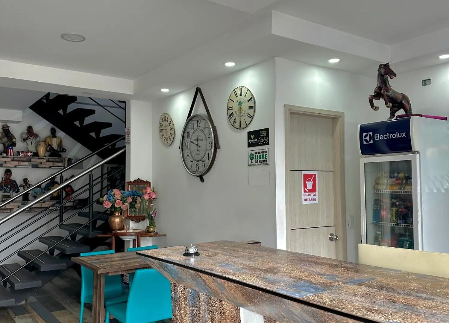 Hotel Los Maderos Cali